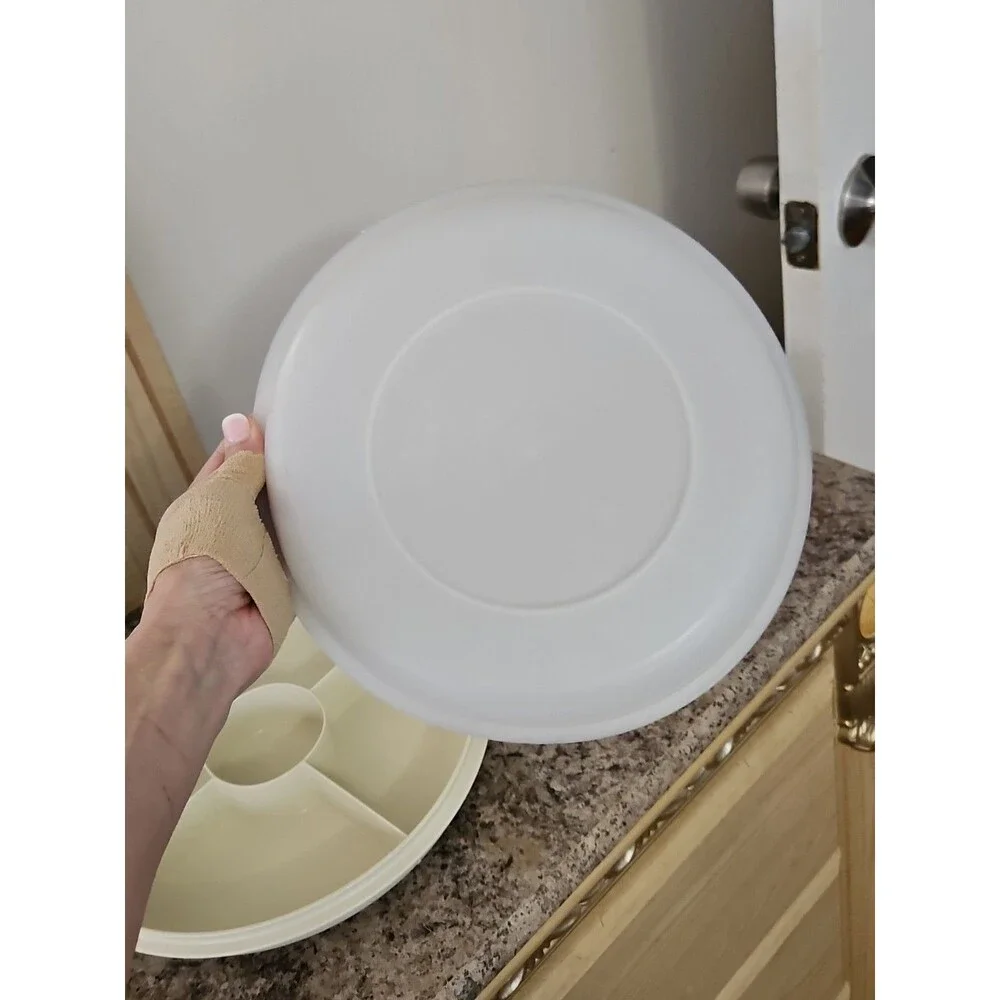 Tupperware very good